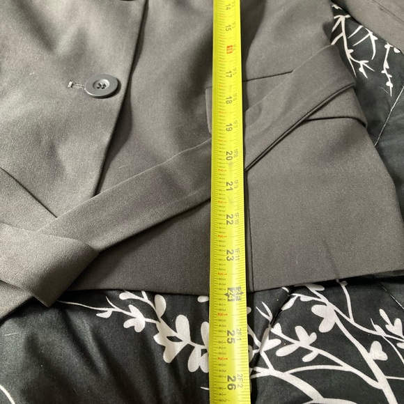 Women’s grey blazer - Picture 14 of 15